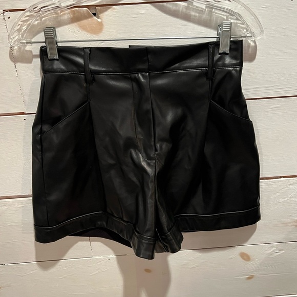 Glam black faux leather shorts with pockets, size small, boutique brand, EUC - Picture 1 of 11